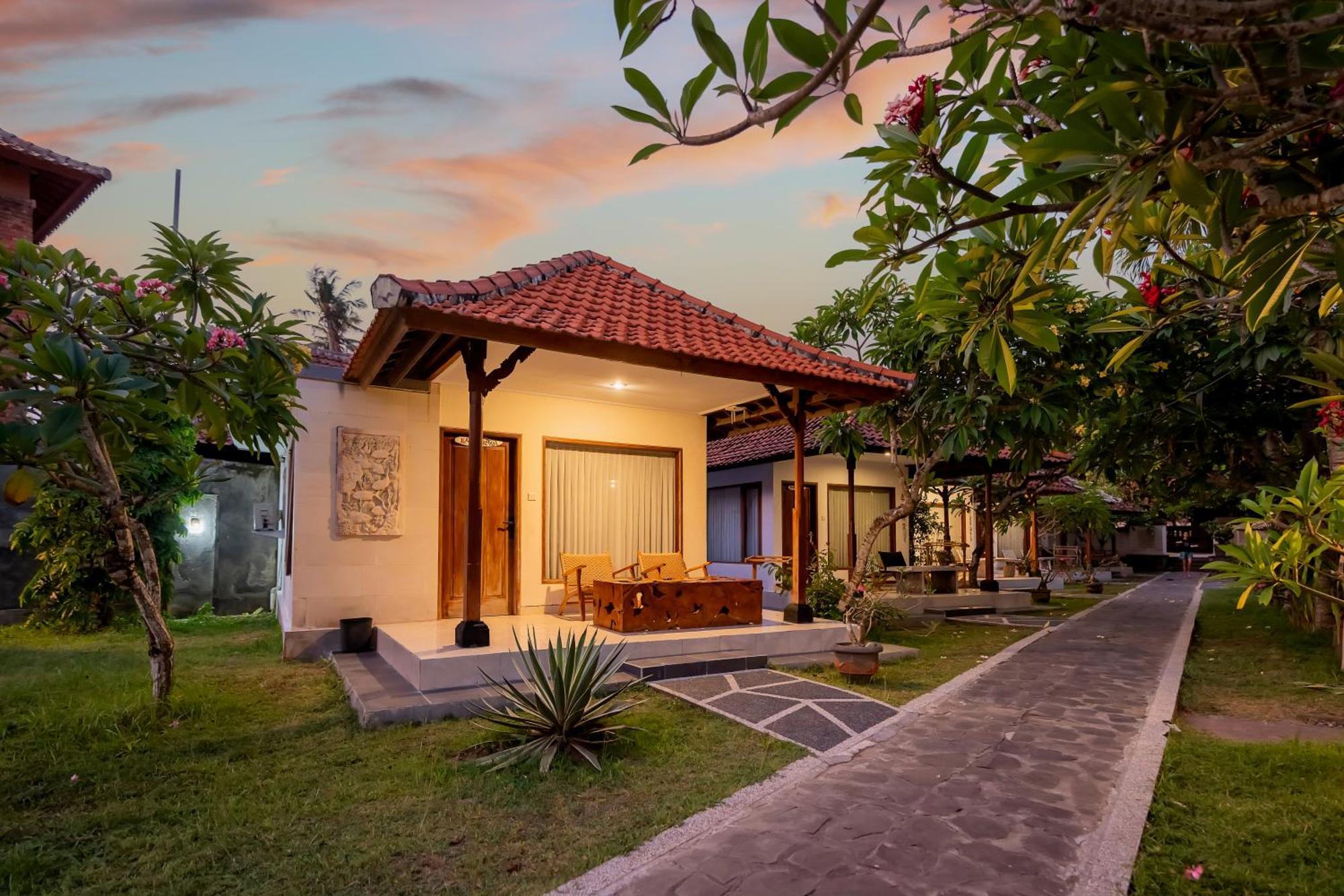 Ganesh Beach Hotel Candidasa Exterior foto